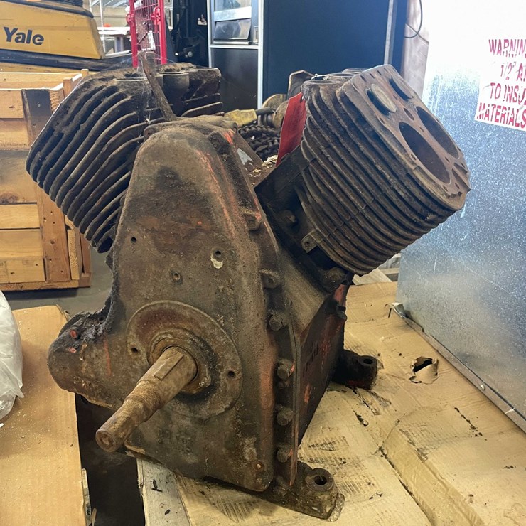 #2754 • Wisconsin Motor (E)