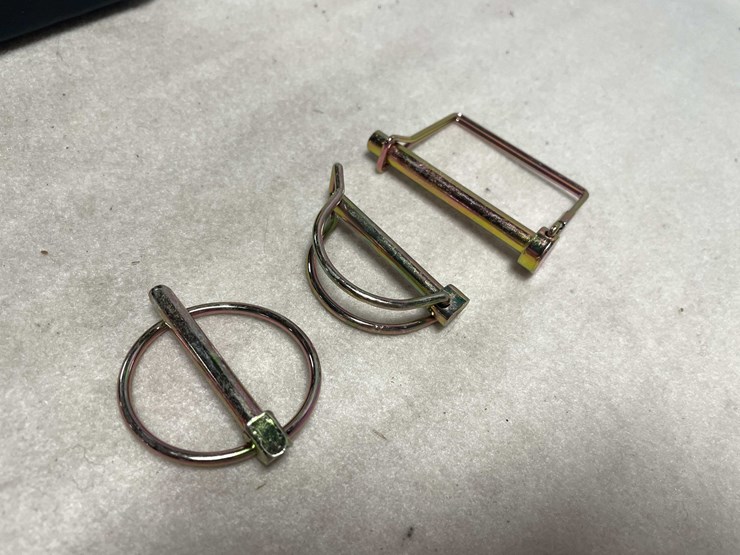 #2746-•-heavy-duty-pto-and-hitch-pins-and-more-(cw)-image-5