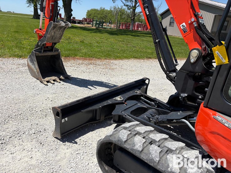2019-kubota-kx057-4-image-12