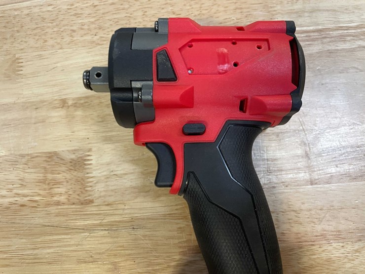 #2706-•-milwaukee-compatible-18-v-cordless-1/2"-impact-(pr13)-image-4