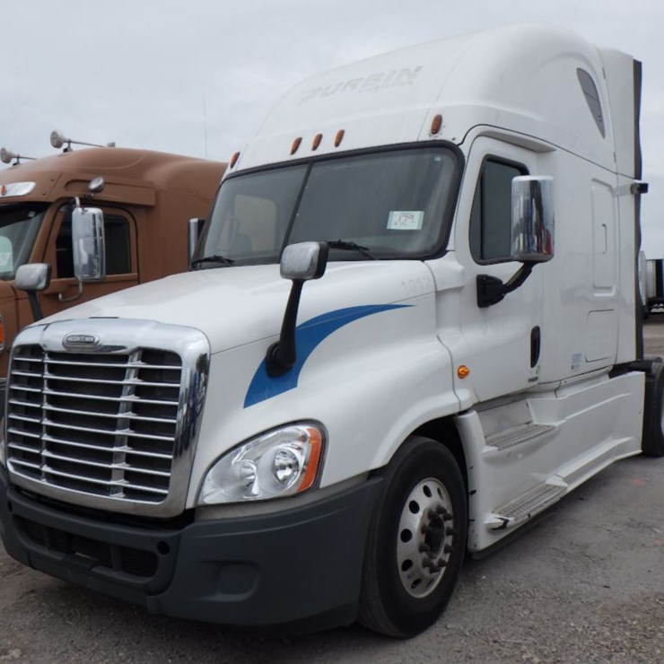 2015 FREIGHTLINER CASCADIA 125 EVOLUTION