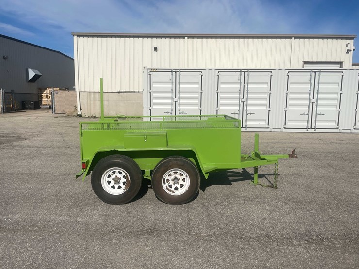 #1506-•-475-gallon-tanker-utility-trailer-(of)-image-4