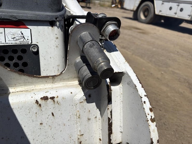 2018-bobcat-mt85-image-11