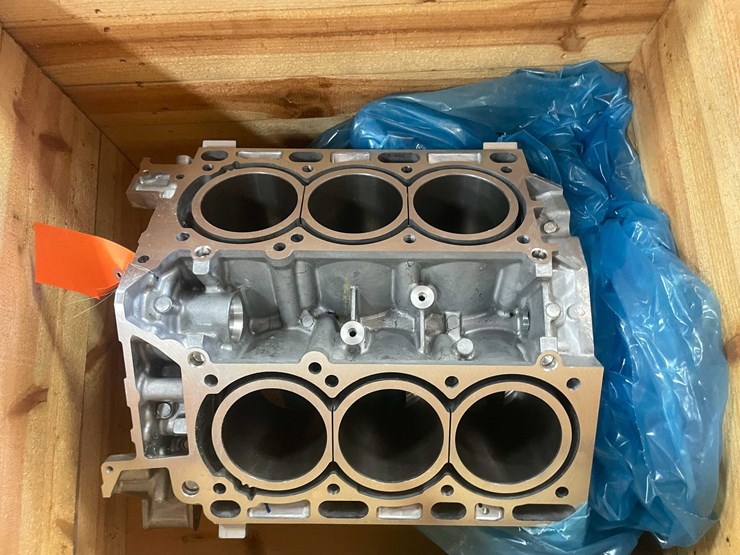 #2761-•-new-ford-3.7-liter-(e)-image-5