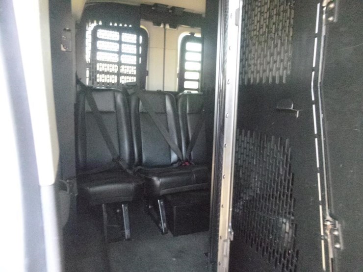 2020-ford-transit-image-15