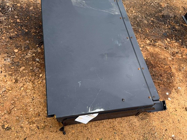 tool-box---truck-bed-slide-in-image-2