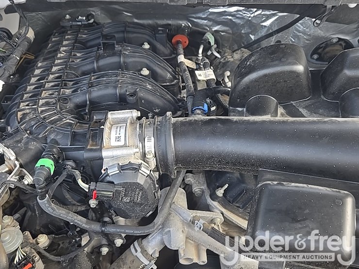 2021-ford-f150-xlt-image-23
