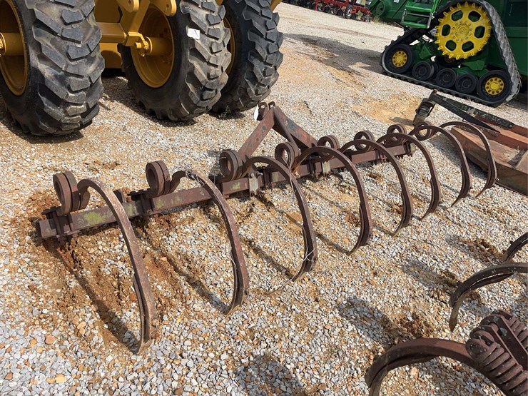 3-pt.-chisel-plow-or-root-rake-image-1