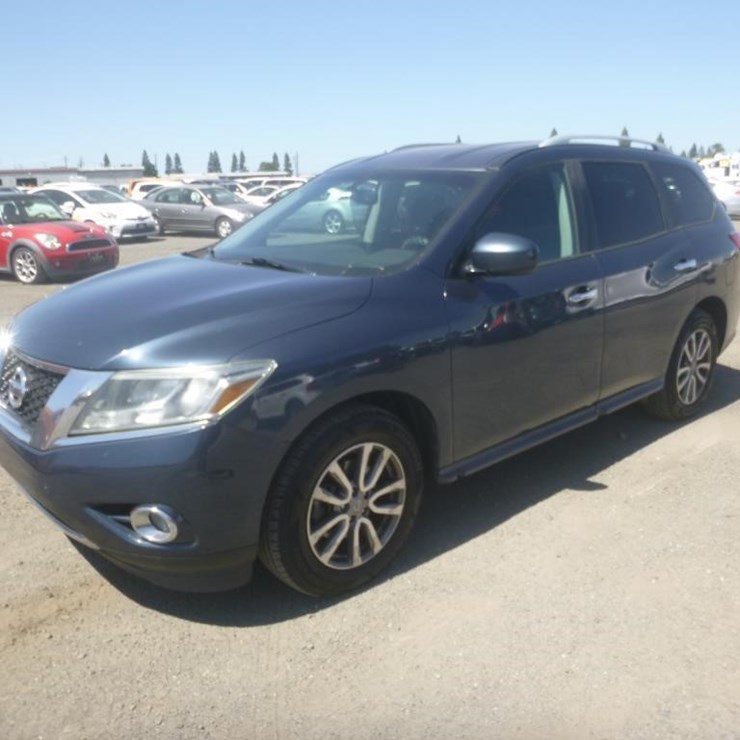 2015 NISSAN PATHFINDER