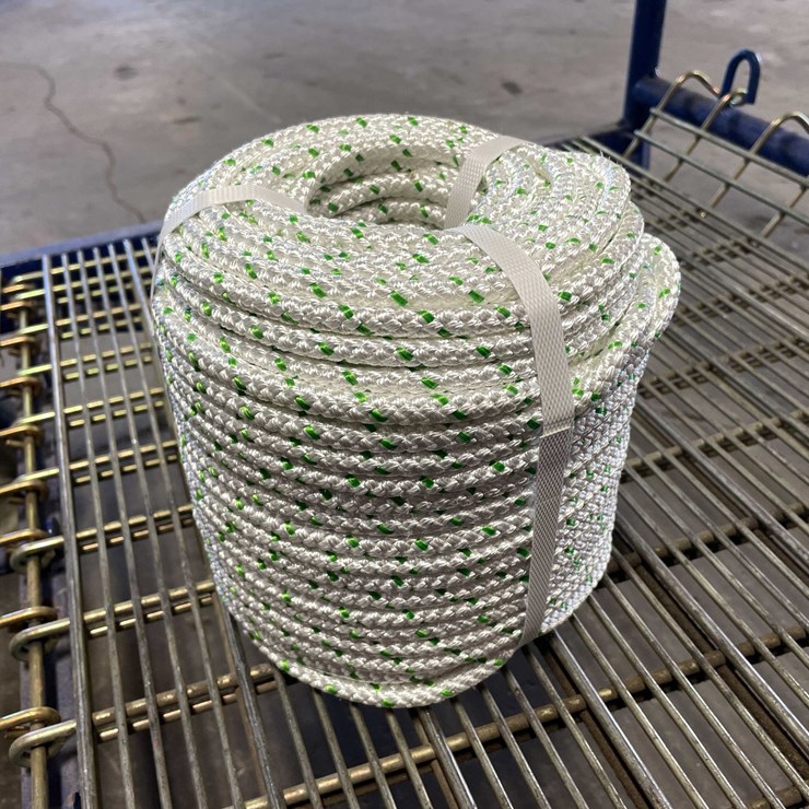 #2721 • New 3/8" Thick, 100' Of Double Braided Rope (CW)