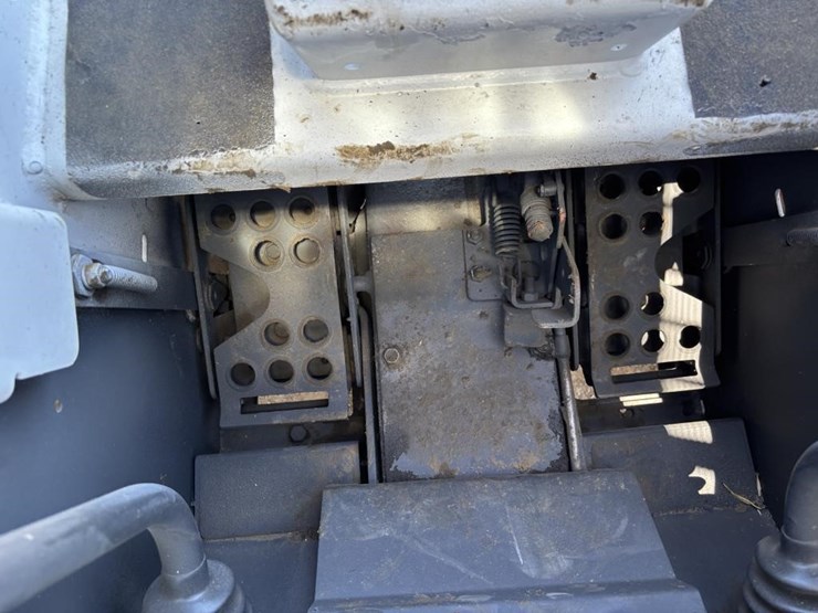 bobcat-463-image-25