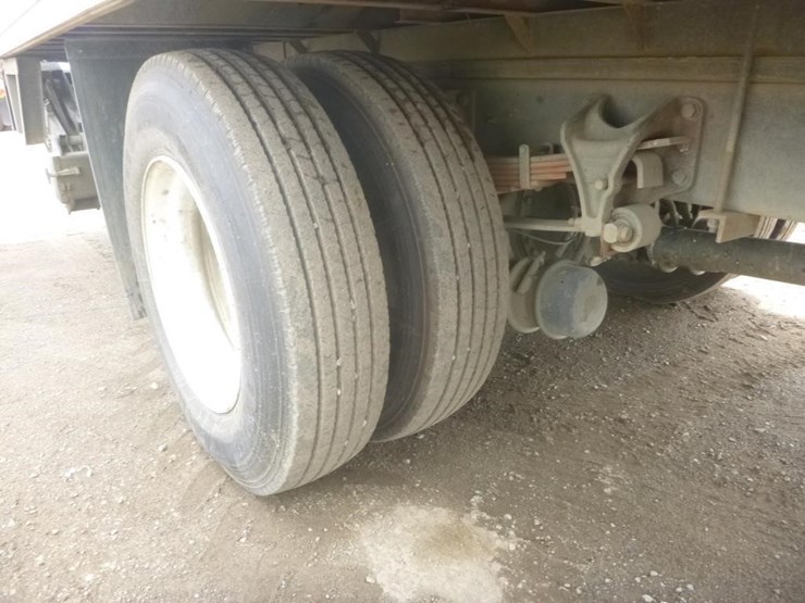 2006-international-durastar-4200-image-24