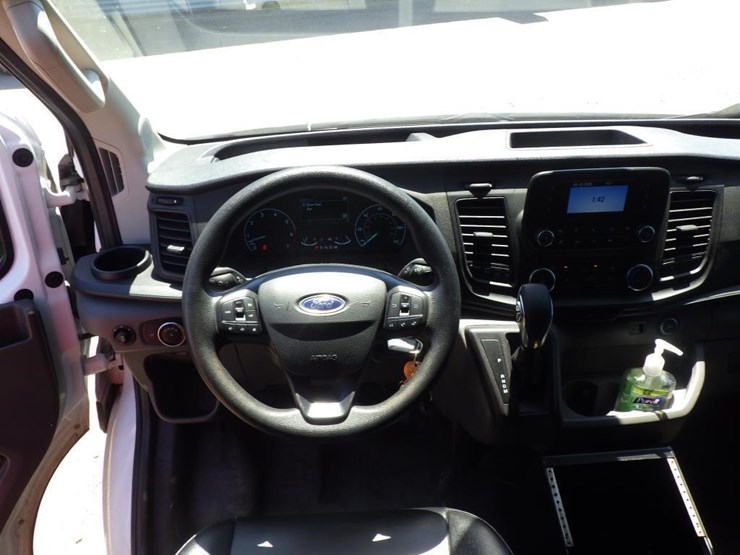2020-ford-transit-image-9