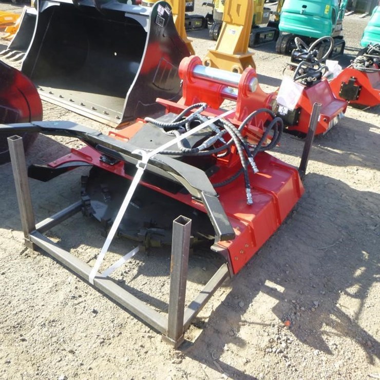 CATERPILLAR 320