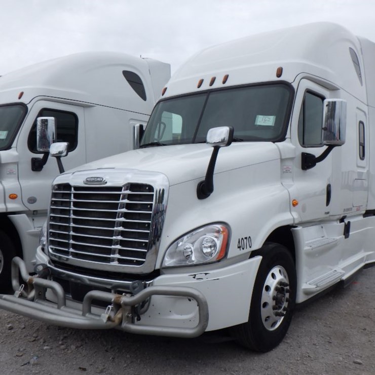 2017 FREIGHTLINER CASCADIA 125 EVOLUTION