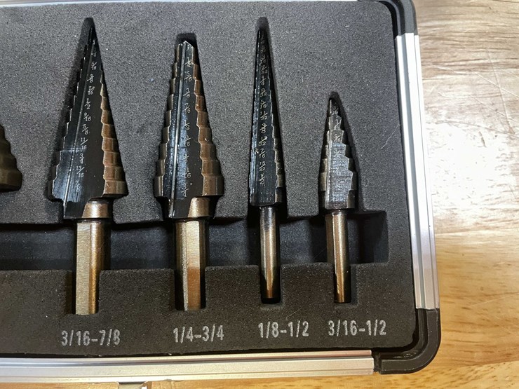 #2710-•-set-of-5-step-drills-in-metal-case-(pr13)-image-2