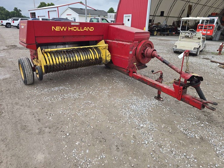 2025-new-holland-315-image-1