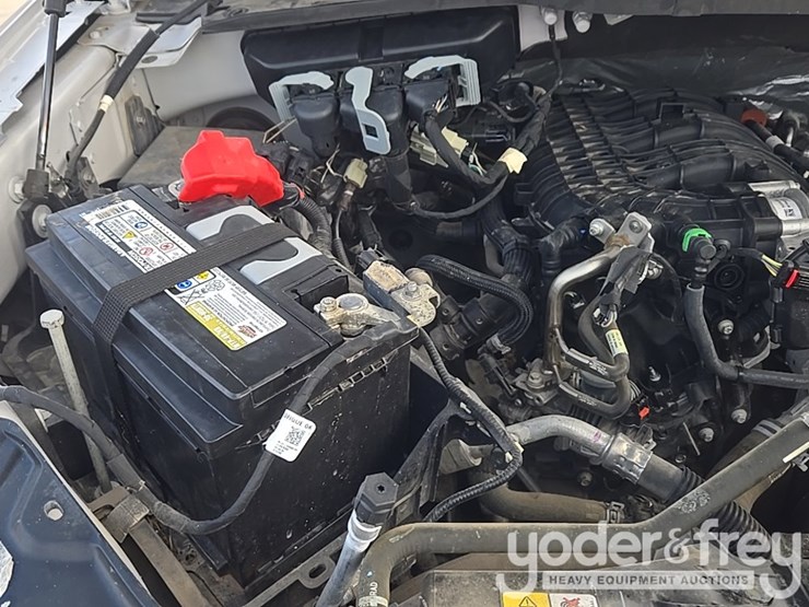 2021-ford-f150-xlt-image-21