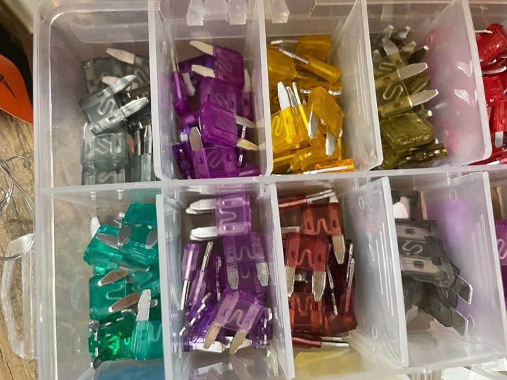 #2685-•-automotive-fuse-kit-(pr12)-image-3