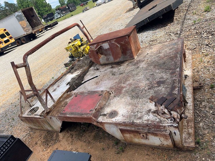 flatbed-welding-bed-with-vise-image-6