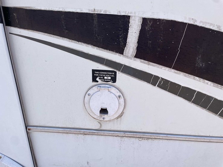 #1515-•-2008-keystone-travel-trailer-(wi-title)-(of)-image-45