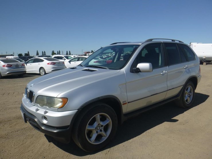 2003-bmw-x5-image-1