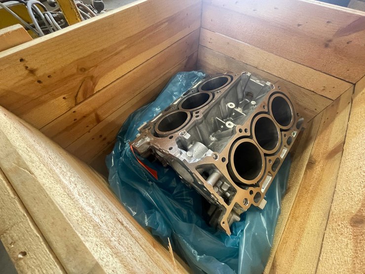 #2759-•-new-ford-3.7-liter-(e)-image-3
