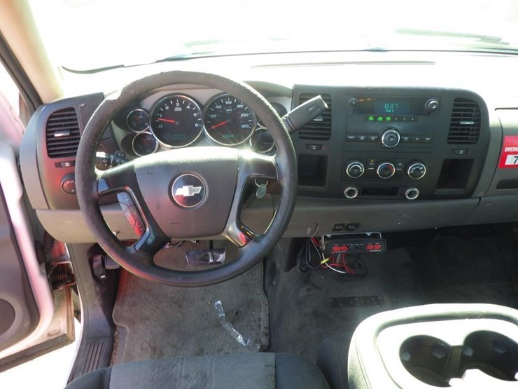 2008-chevrolet-2500-image-7