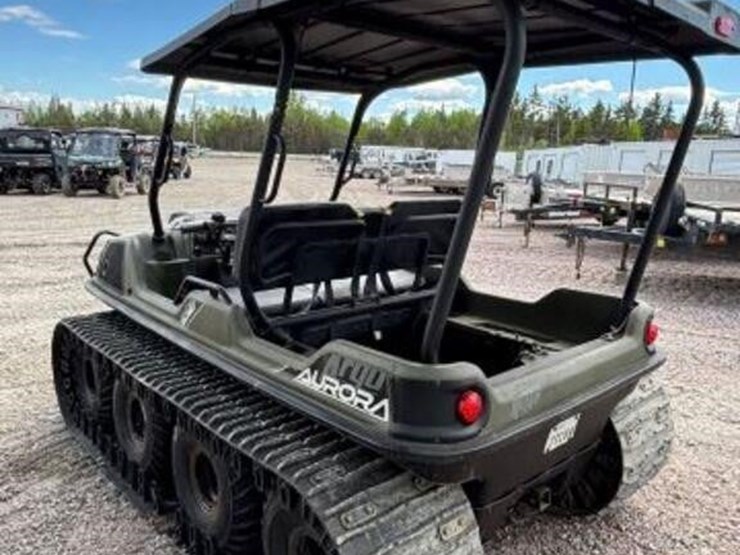 2023-vanguard-40'-image-5