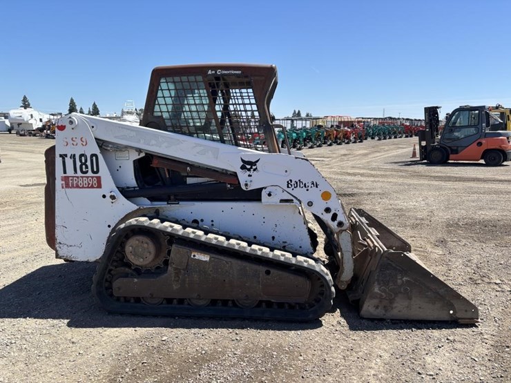 2005-bobcat-t180-image-7