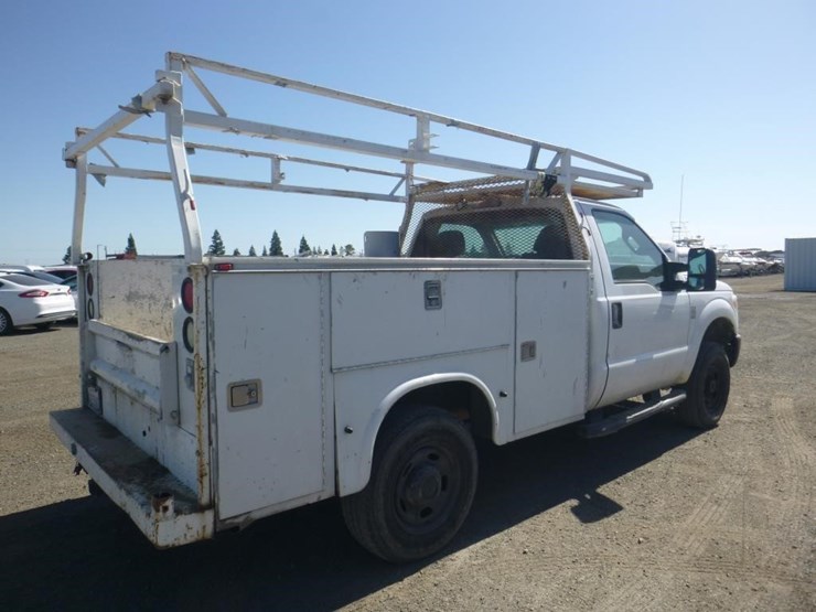 2011-ford-f250-image-3