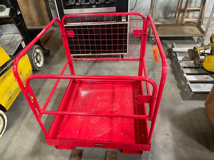 #2695-•-forklift-platform-basket-with-fork-pockets-(walle)-image-2