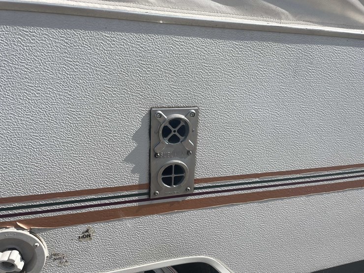 #1514-•-jayco-qwest-pop-up-camper(of)-image-11