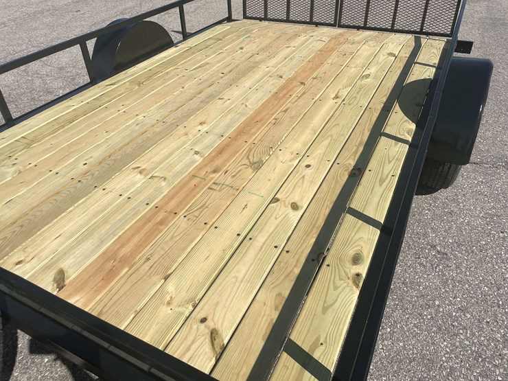 #1507-•-7'-x-12'-chilton-beaver-tail-(of)-image-16