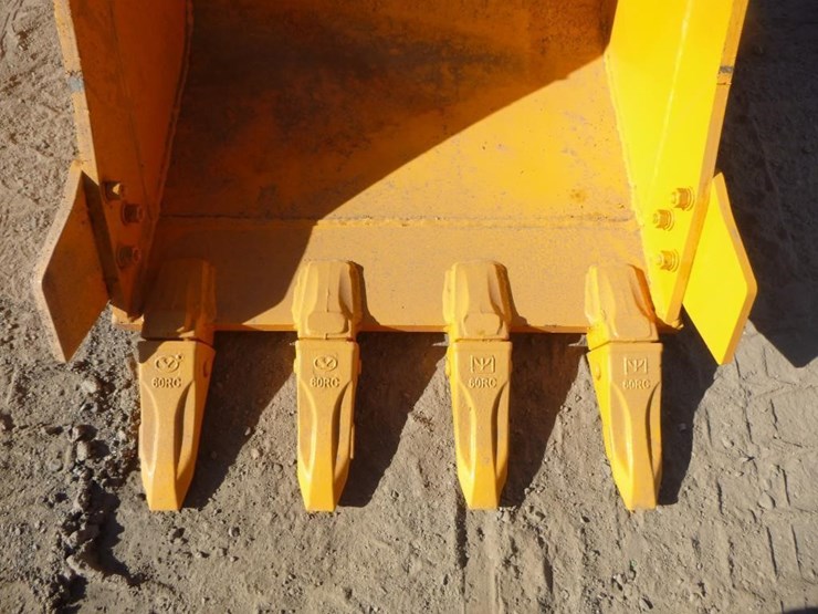 caterpillar-307-image-6