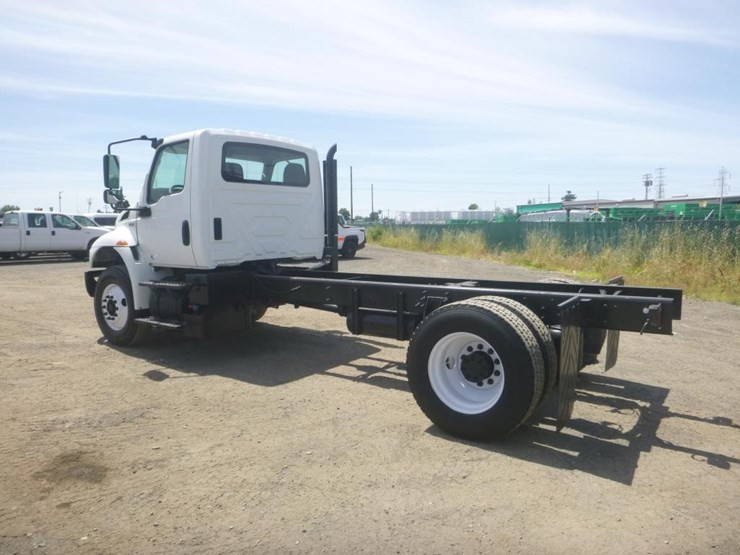 2020-international-mv607-image-4