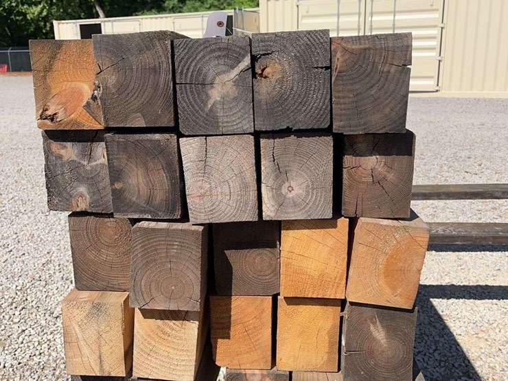 (25)-4"-x-5"-x-157"-reclaimed-fir-image-2