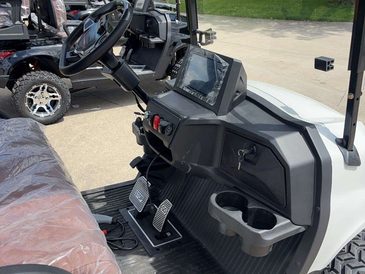 sdlanch-sdgc80-utility-vehicle-image-32