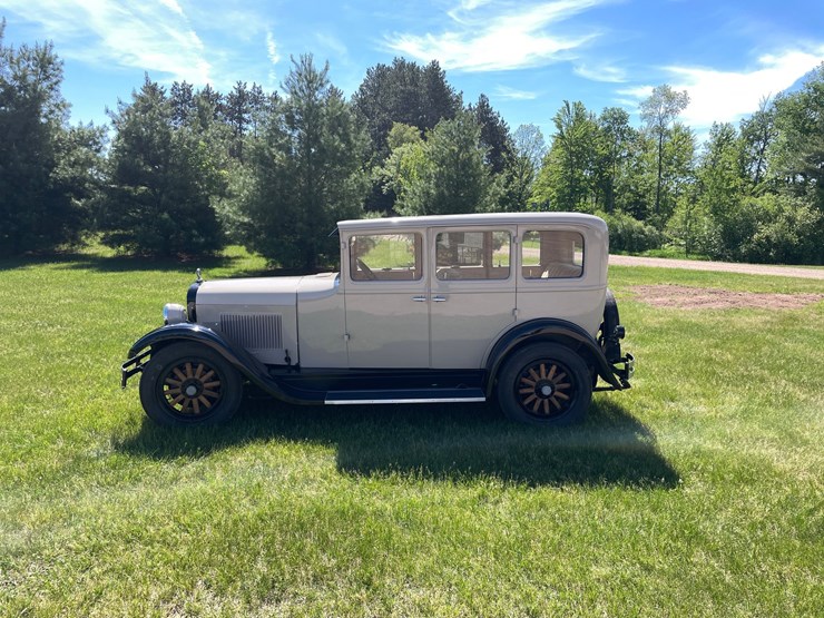 #1500-•-1928-dodge-brothers-4-door-sedan-(marion,-wi)-image-8