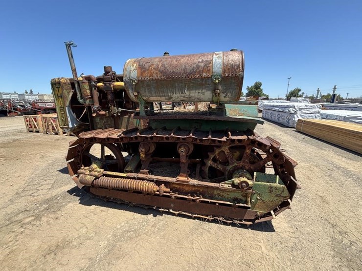 caterpillar-30-image-8