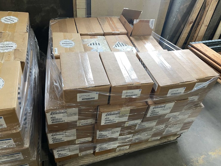 #2598-•-(2)-pallets-of-airbags-(g)-image-2