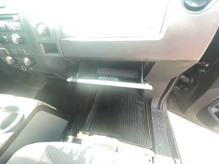 2012-ford-f150-image-77