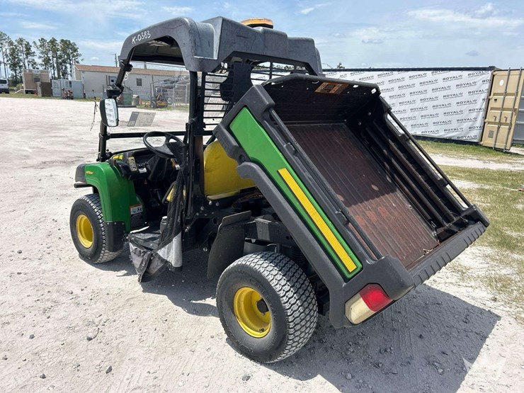 john-deere-gator-image-4