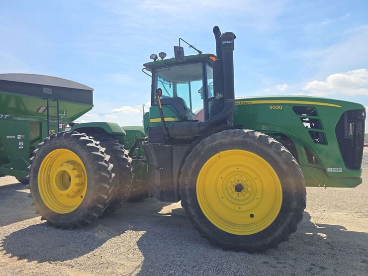 2009-john-deere-9330-image-4