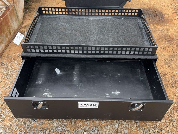 tool-box---truck-bed-slide-in-image-2