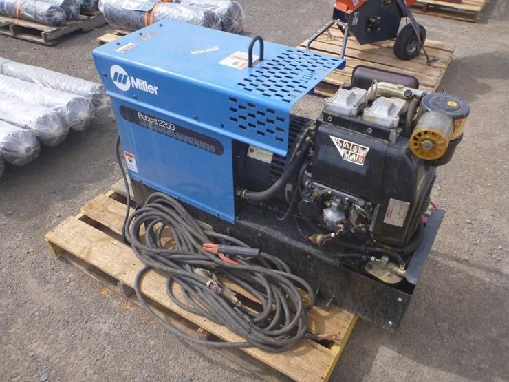 bobcat-225d-image-1