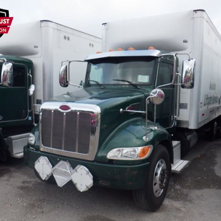 2020 PETERBILT 348