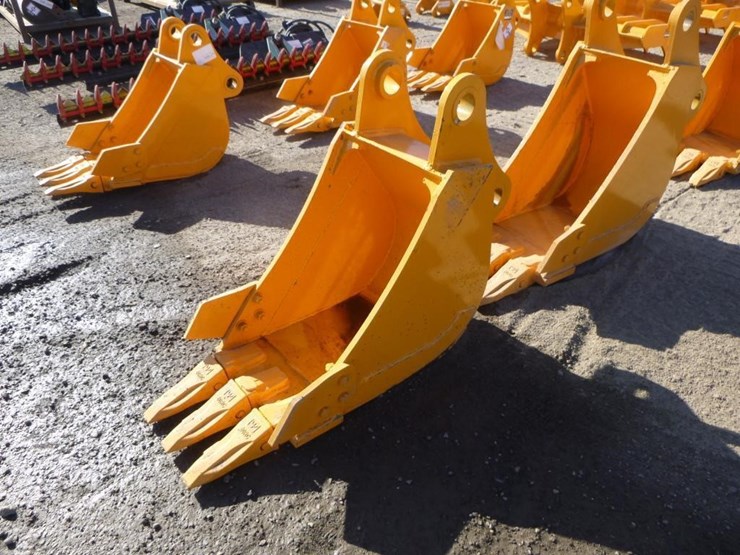 caterpillar-305-image-1