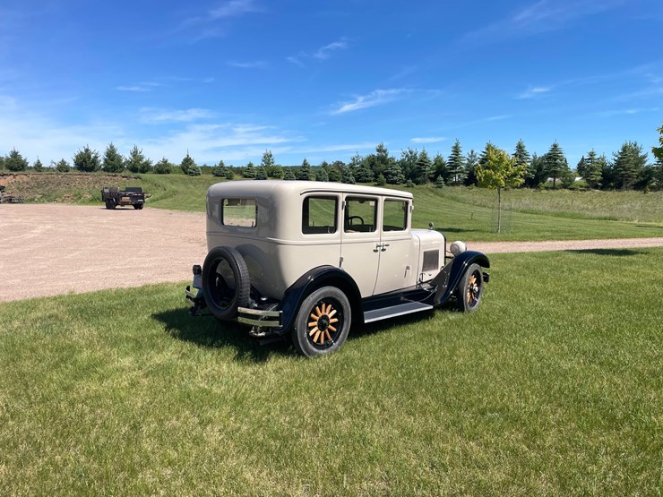 #1500-•-1928-dodge-brothers-4-door-sedan-(marion,-wi)-image-5
