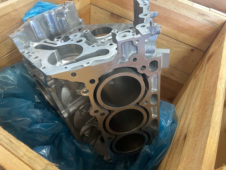 #2760-•-new-ford-3.7-liter-(e)-image-2